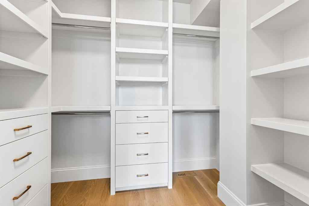 MLS® A2256424 - 2009 28 Avenue SW in South Calgary Calgary, Residential