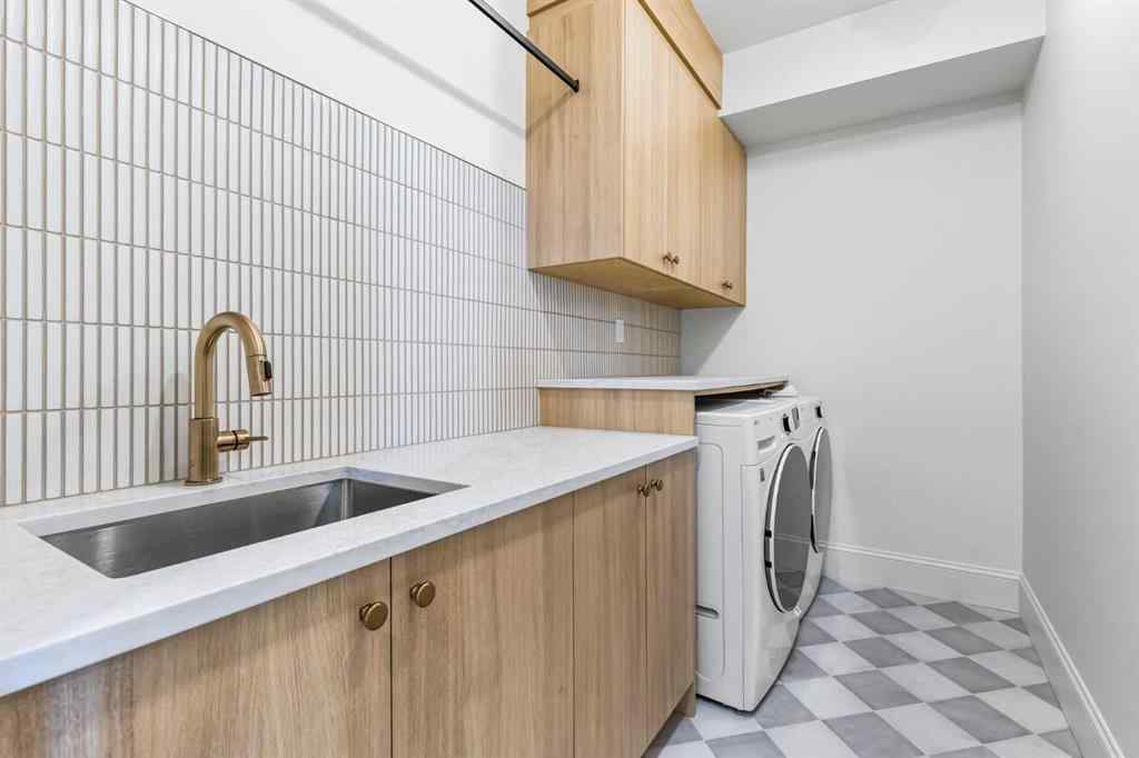 MLS® A2256424 - 2009 28 Avenue SW in South Calgary Calgary, Residential