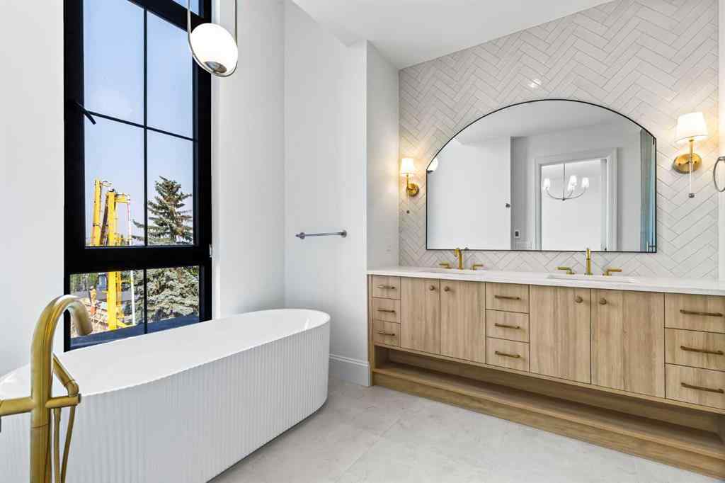 MLS® A2256424 - 2009 28 Avenue SW in South Calgary Calgary, Residential