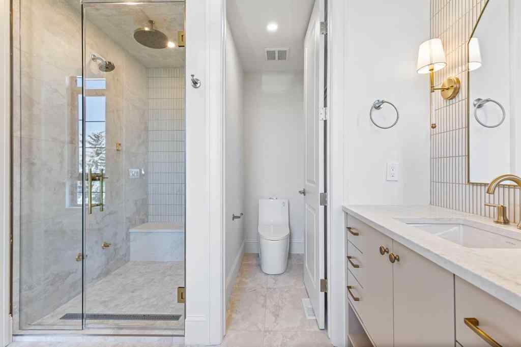 MLS® A2256427 - 2011 28 Avenue SW in South Calgary Calgary, Residential