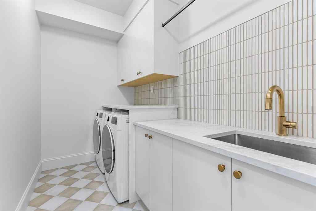 MLS® A2256427 - 2011 28 Avenue SW in South Calgary Calgary, Residential