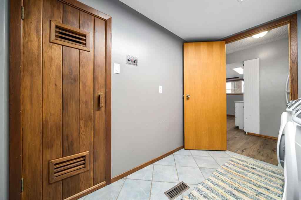 MLS® A2256428 - 116 6 Avenue W in NONE Empress, Residential