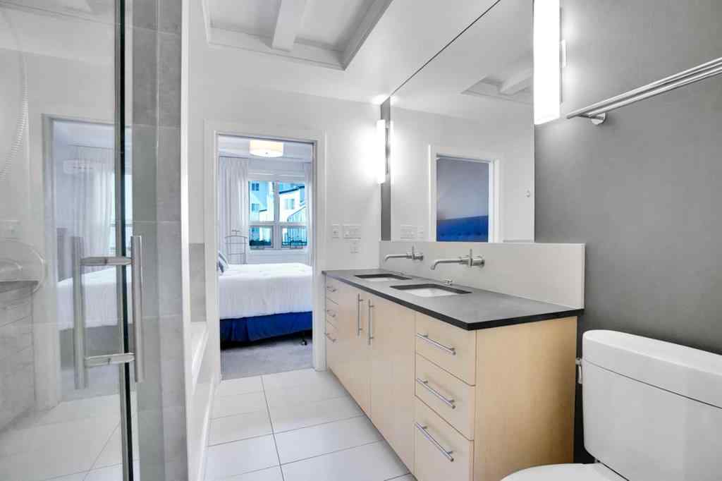 MLS® A2256429 - Unit #205 701 3 Avenue SW in Downtown Commercial Core Calgary, Residential