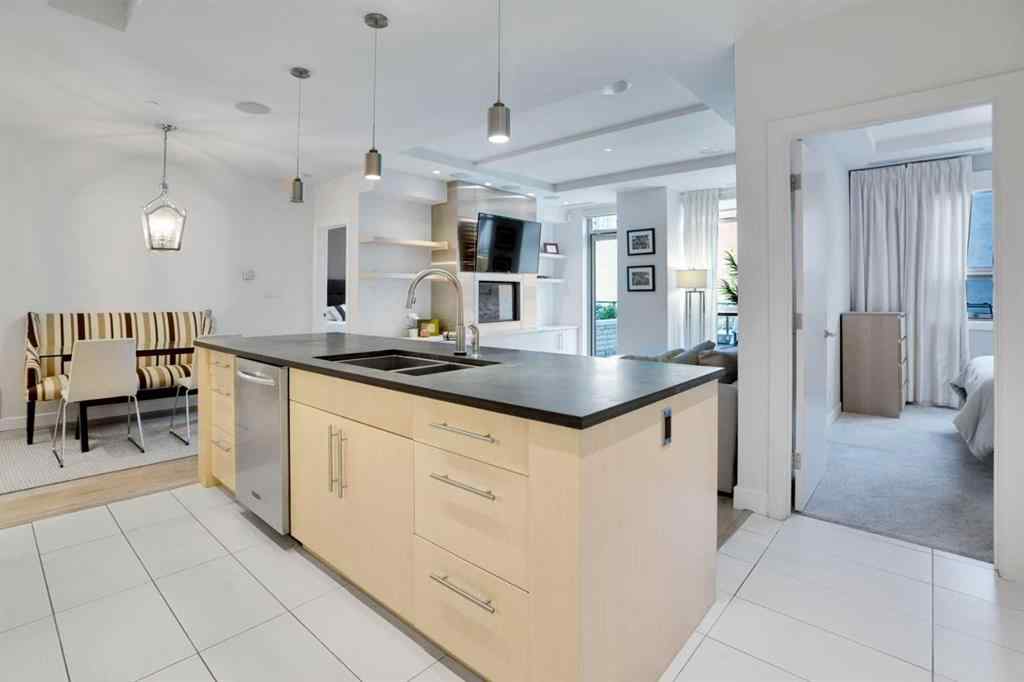 MLS® A2256429 - Unit #205 701 3 Avenue SW in Downtown Commercial Core Calgary, Residential