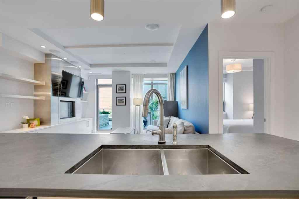 MLS® A2256429 - Unit #205 701 3 Avenue SW in Downtown Commercial Core Calgary, Residential