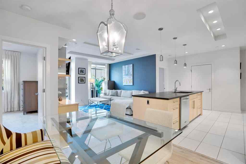MLS® A2256429 - Unit #205 701 3 Avenue SW in Downtown Commercial Core Calgary, Residential