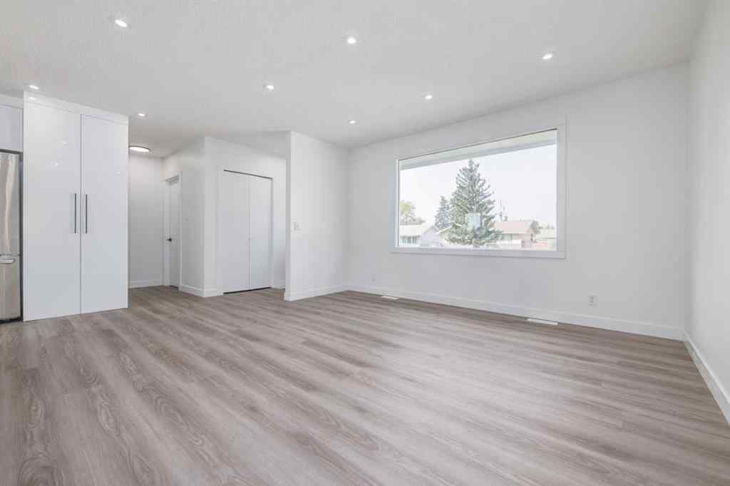 MLS® A2256432 - 2618 41 Street SE in Forest Lawn Calgary, Residential