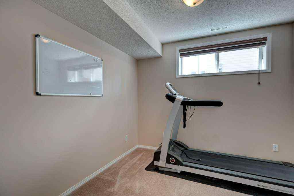 MLS® A2256433 - 3430 Douglasdale Boulevard SE in Douglasdale/Glen Calgary, Residential