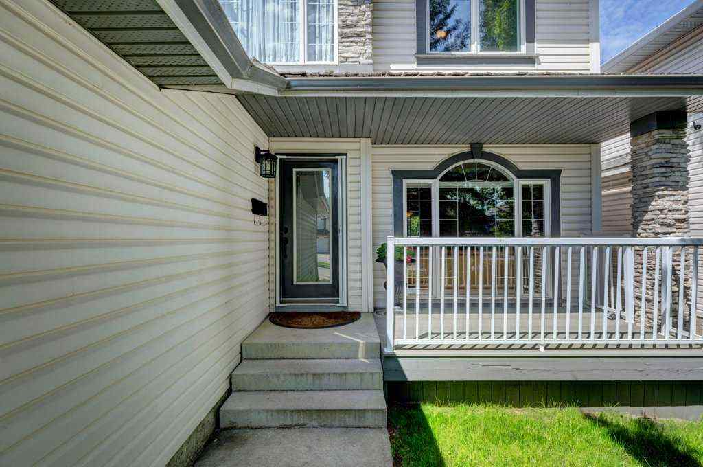 MLS® A2256433 - 3430 Douglasdale Boulevard SE in Douglasdale/Glen Calgary, Residential