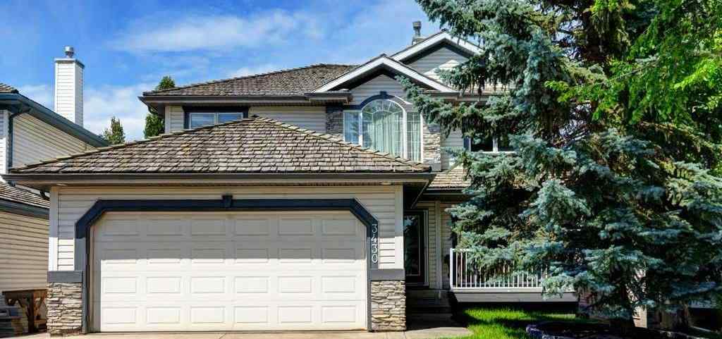 MLS® A2256433 - 3430 Douglasdale Boulevard SE in Douglasdale/Glen Calgary, Residential