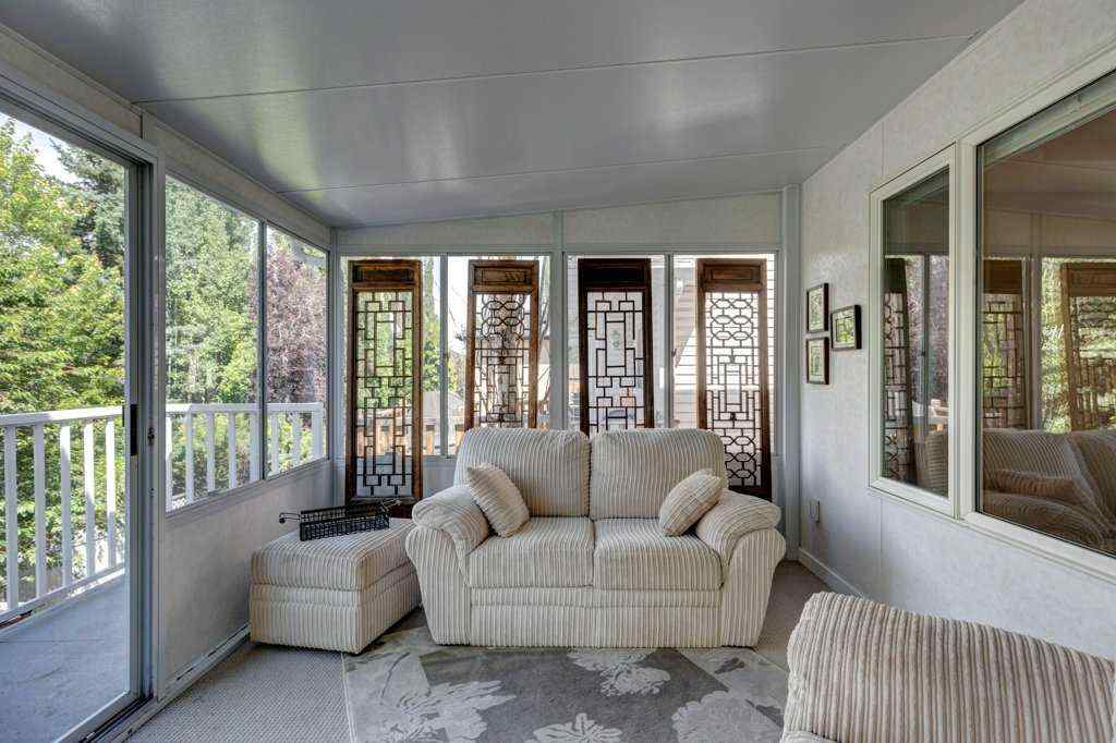 MLS® A2256433 - 3430 Douglasdale Boulevard SE in Douglasdale/Glen Calgary, Residential