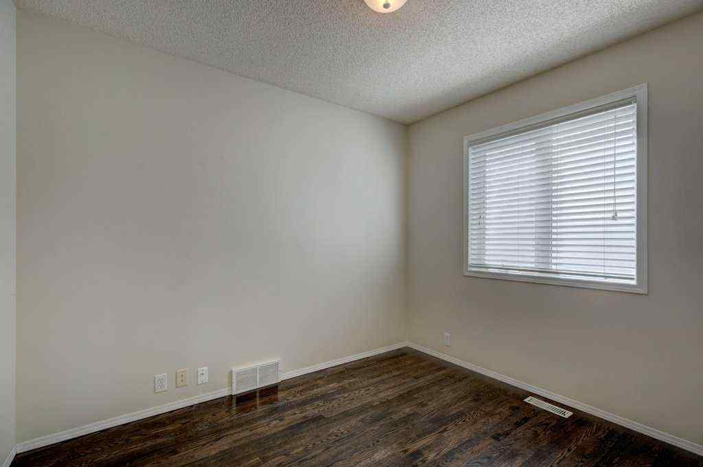 MLS® A2256433 - 3430 Douglasdale Boulevard SE in Douglasdale/Glen Calgary, Residential
