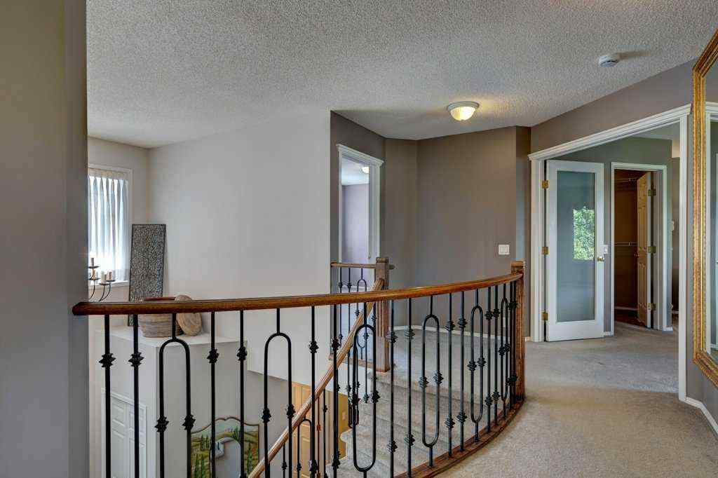MLS® A2256433 - 3430 Douglasdale Boulevard SE in Douglasdale/Glen Calgary, Residential