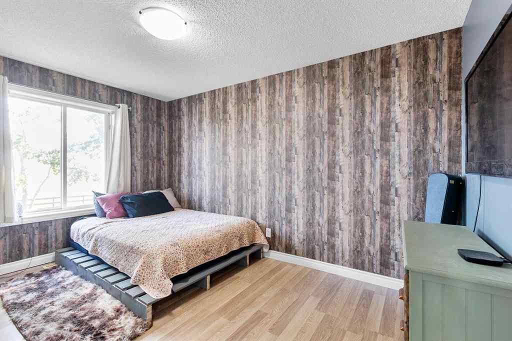 MLS® A2256435 - 28278 Highway 581   in NONE Rural Mountain View County, Residential