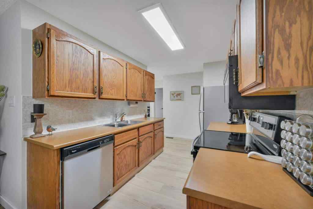 MLS® A2256438 - Unit #213 54 Bell Street  in Bower Red Deer, Residential