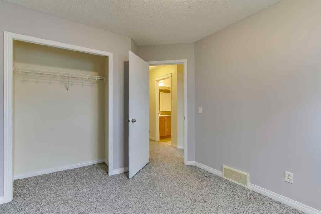 MLS® A2256441 - 124 Prestwick Villas SE in McKenzie Towne Calgary, Residential