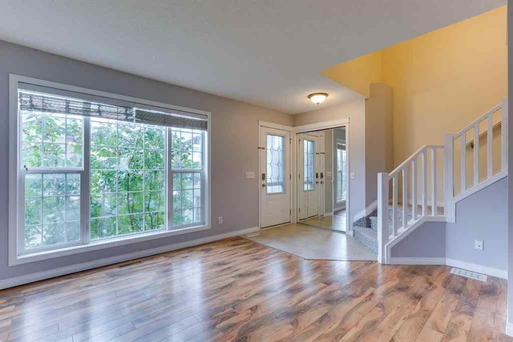 MLS® A2256441 - 124 Prestwick Villas SE in McKenzie Towne Calgary, Residential