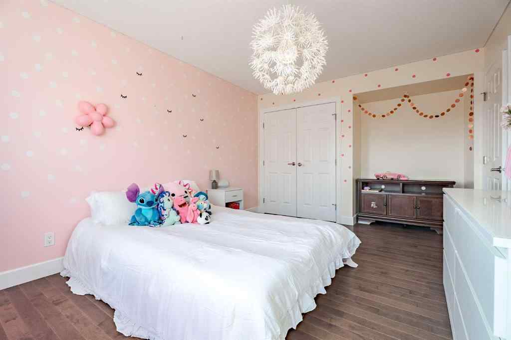 MLS® A2256442 - 110 Windwood Grove SW in Windsong Airdrie, Residential