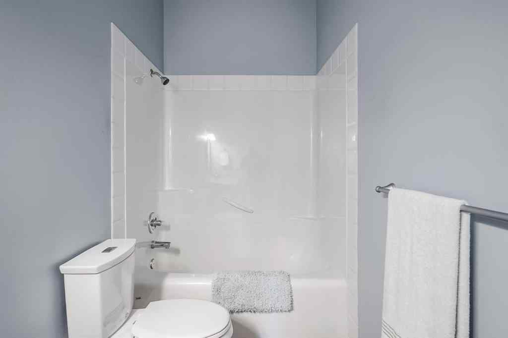 MLS® A2256444 - 47 Rockywood Circle NW in Rocky Ridge Calgary, Residential