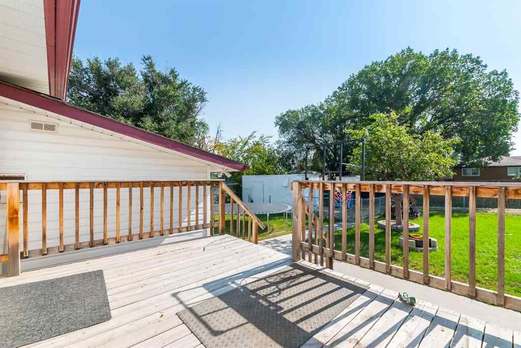 MLS® A2256446 - 76 Bray Crescent SW in SW Hill Medicine Hat, Residential