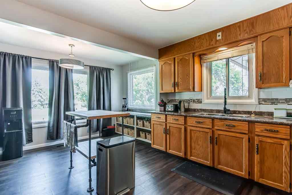 MLS® A2256446 - 76 Bray Crescent SW in SW Hill Medicine Hat, Residential