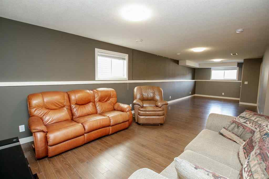 MLS® A2256447 - 14 Radcliff Way  in Ryders Ridge Sylvan Lake, Residential