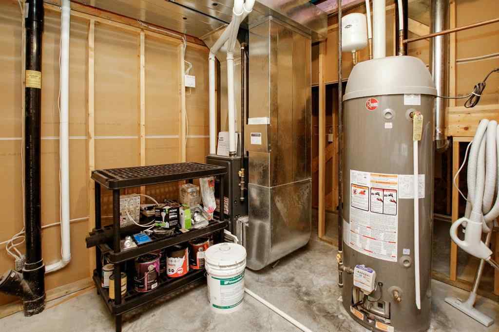 MLS® A2256447 - 14 Radcliff Way  in Ryders Ridge Sylvan Lake, Residential