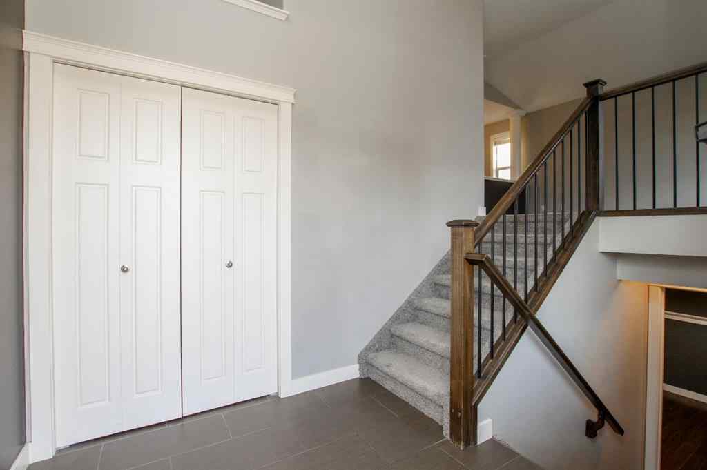 MLS® A2256447 - 14 Radcliff Way  in Ryders Ridge Sylvan Lake, Residential