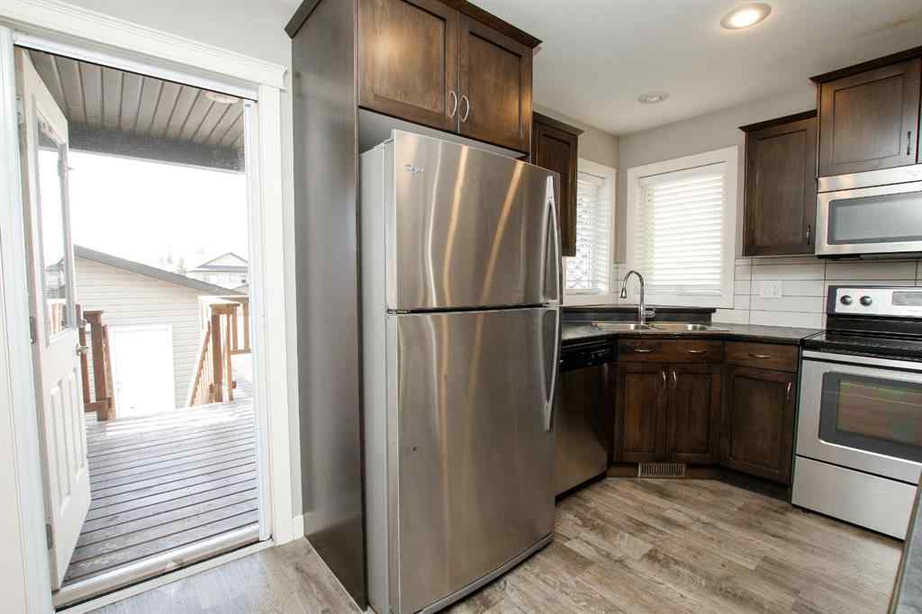 MLS® A2256447 - 14 Radcliff Way  in Ryders Ridge Sylvan Lake, Residential