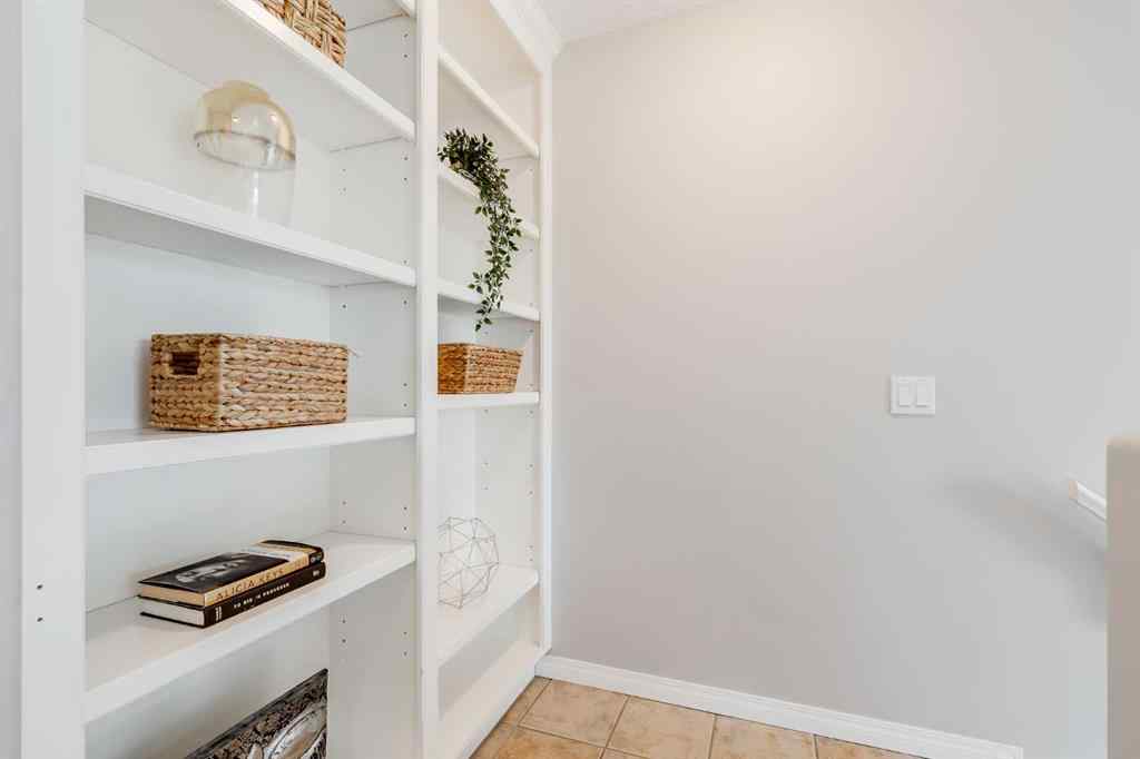 MLS® A2256448 - 14 Chapman Road SE in Chaparral Calgary, Residential