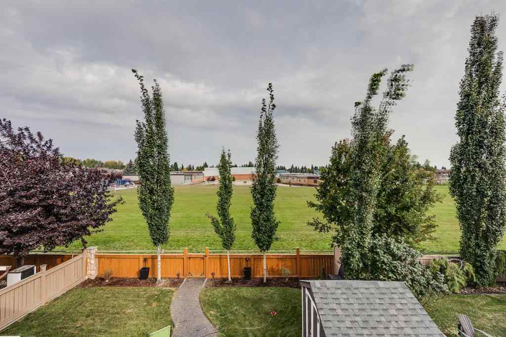 MLS® A2256448 - 14 Chapman Road SE in Chaparral Calgary, Residential