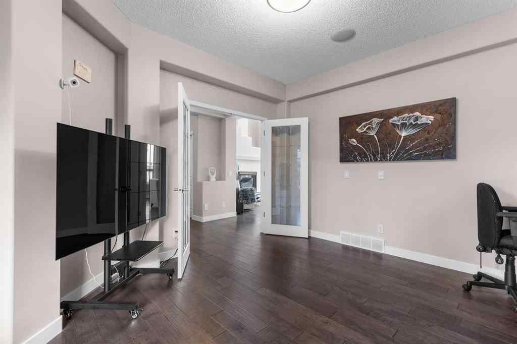MLS® A2256448 - 14 Chapman Road SE in Chaparral Calgary, Residential