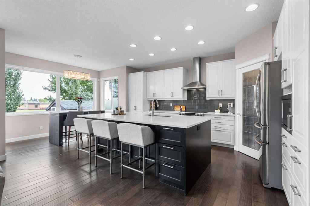 MLS® A2256448 - 14 Chapman Road SE in Chaparral Calgary, Residential