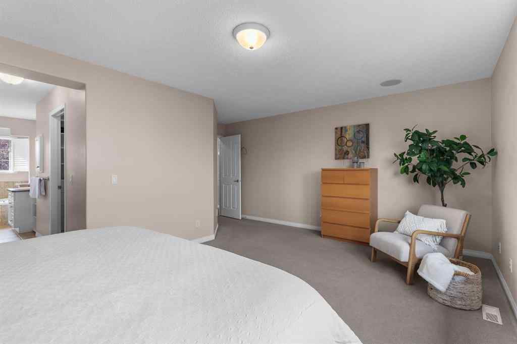 MLS® A2256448 - 14 Chapman Road SE in Chaparral Calgary, Residential
