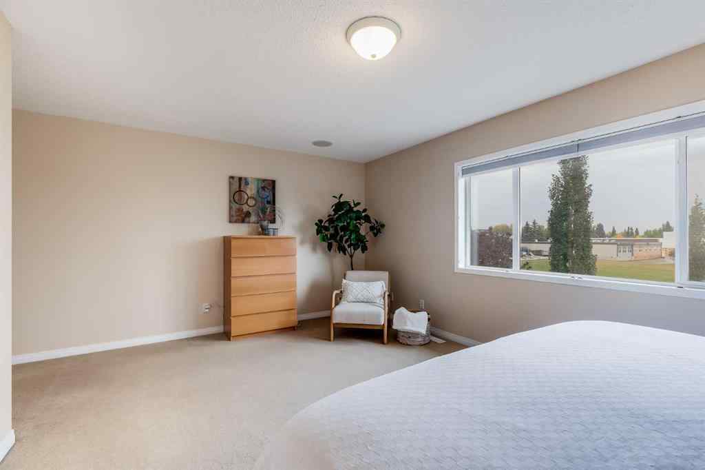 MLS® A2256448 - 14 Chapman Road SE in Chaparral Calgary, Residential