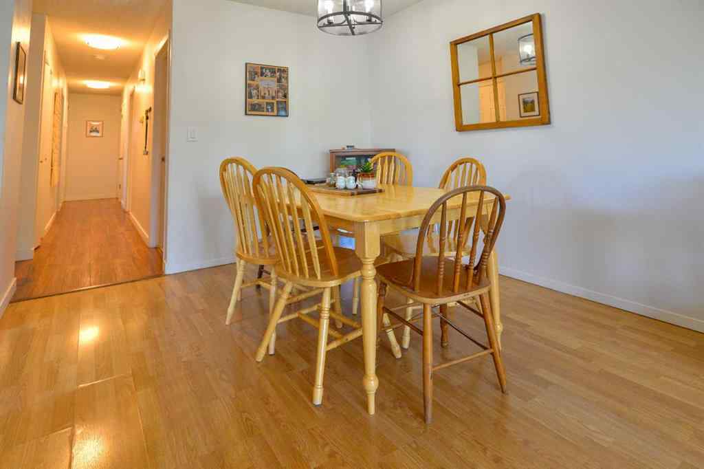 MLS® A2256449 - 8416 Centre Street NE in Beddington Heights Calgary, Residential