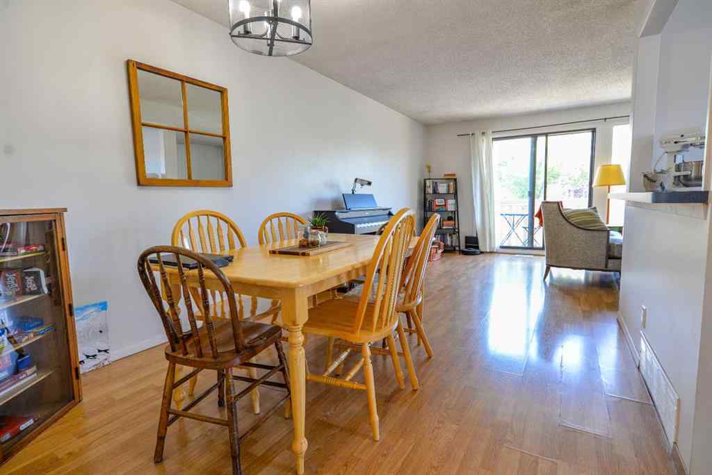 MLS® A2256449 - 8416 Centre Street NE in Beddington Heights Calgary, Residential