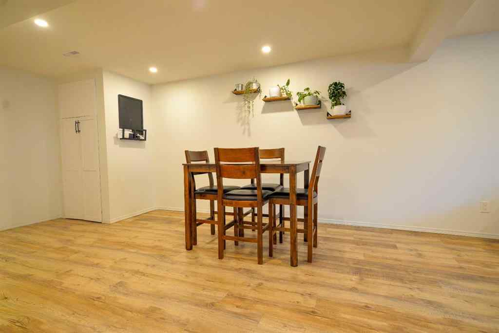 MLS® A2256449 - 8416 Centre Street NE in Beddington Heights Calgary, Residential