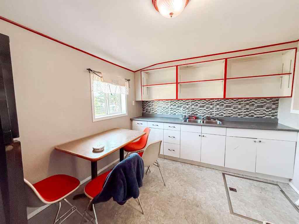 MLS® A2256450 - 4611 49 Street  in NONE Rycroft, Residential