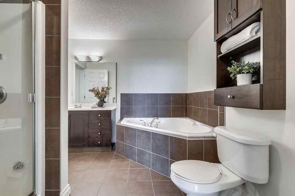 MLS® A2256452 - Unit #3501 24 Hemlock Crescent SW in Spruce Cliff Calgary, Residential
