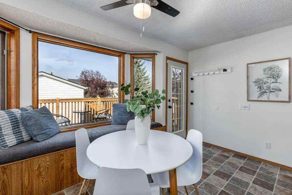 MLS® A2256453 - 21 West Mcdougal Road  in West Valley Cochrane, Residential