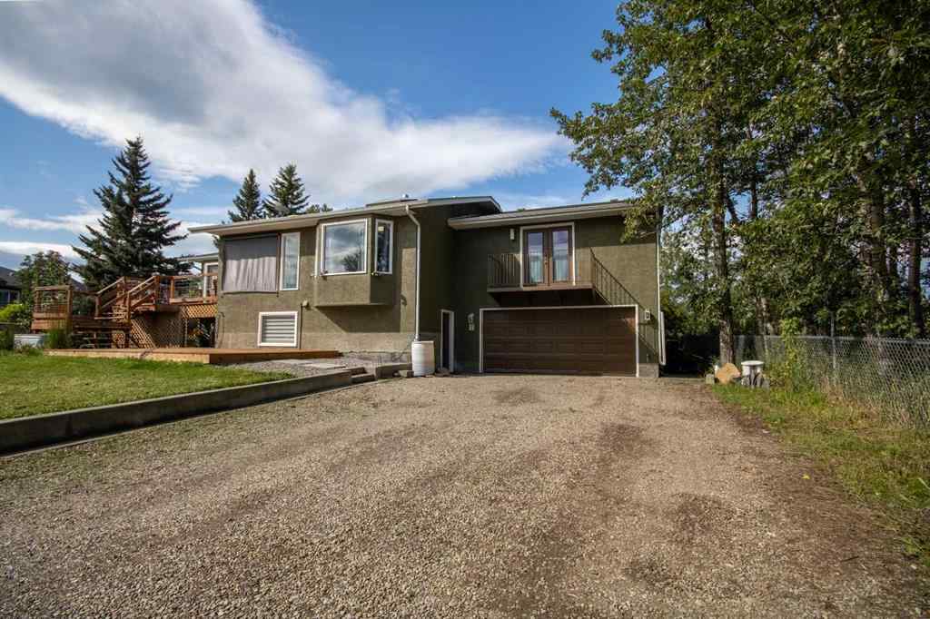 MLS® A2256456 - 550 4 Avenue W in NONE Sundre, Residential