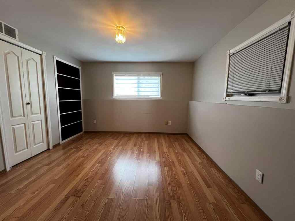 MLS® A2256456 - 550 4 Avenue W in NONE Sundre, Residential