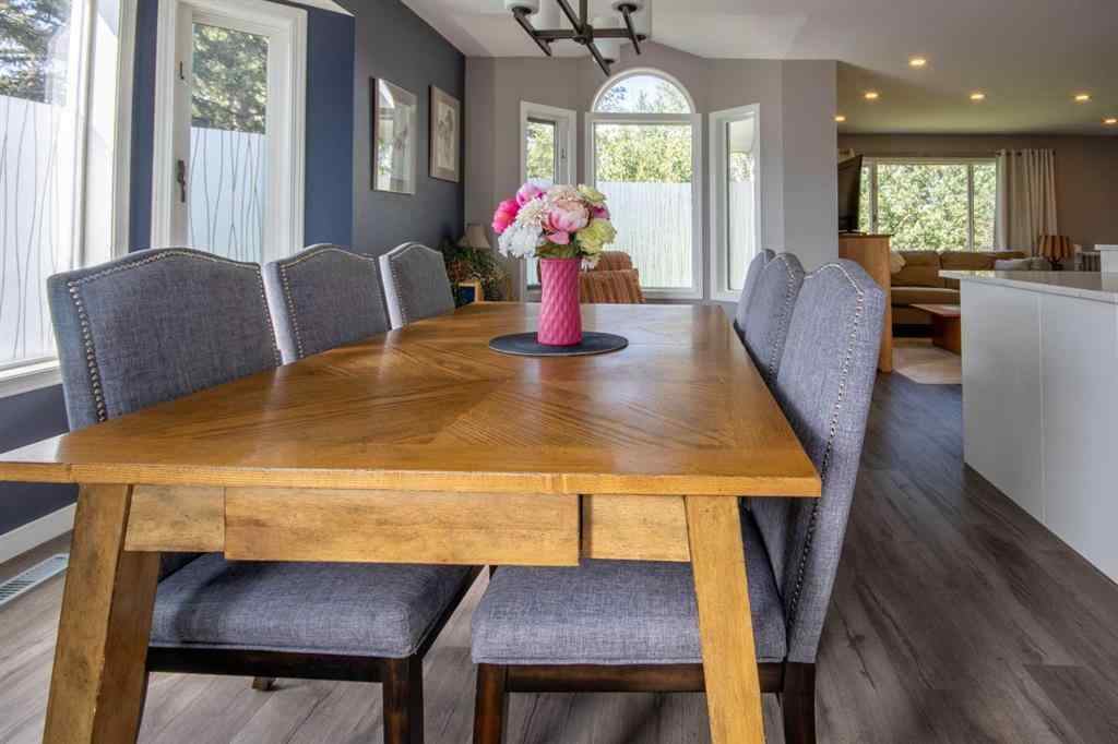 MLS® A2256456 - 550 4 Avenue W in NONE Sundre, Residential