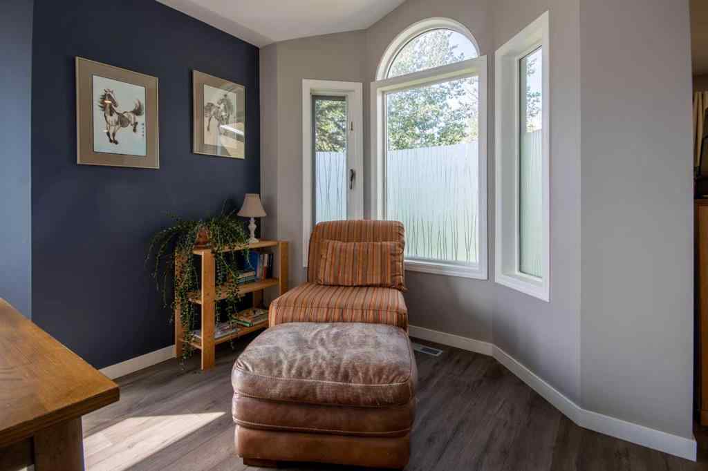 MLS® A2256456 - 550 4 Avenue W in NONE Sundre, Residential