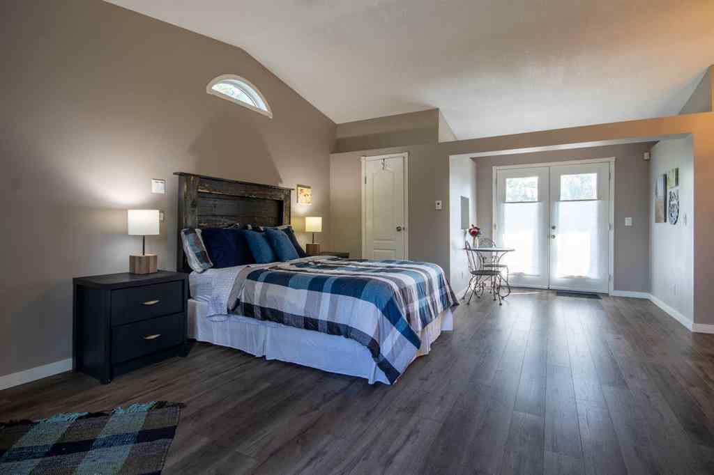 MLS® A2256456 - 550 4 Avenue W in NONE Sundre, Residential