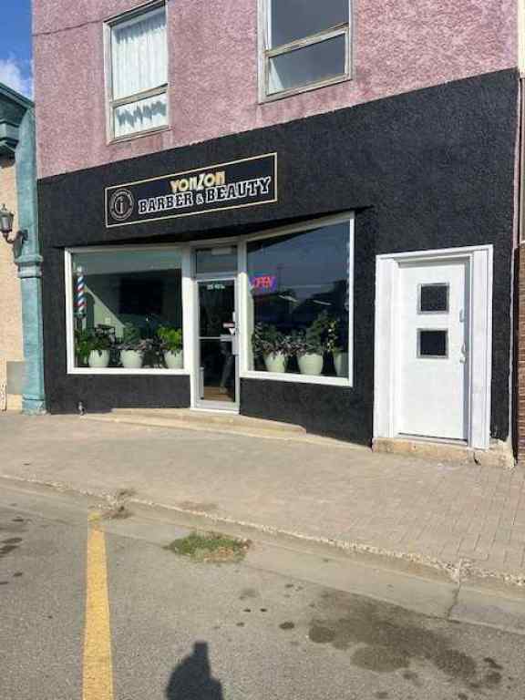 MLS® A2256457 - 5215 48 Avenue  in NONE Taber, Commercial