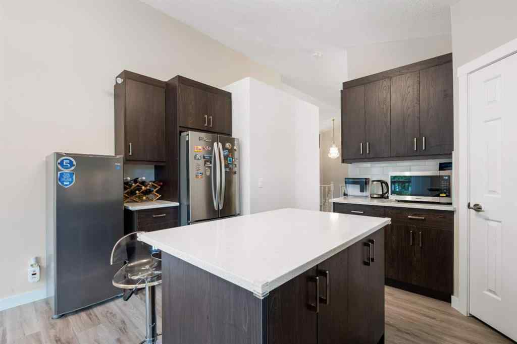 MLS® A2256468 - 358 Hawkstone Drive NW in Hawkwood Calgary, Residential