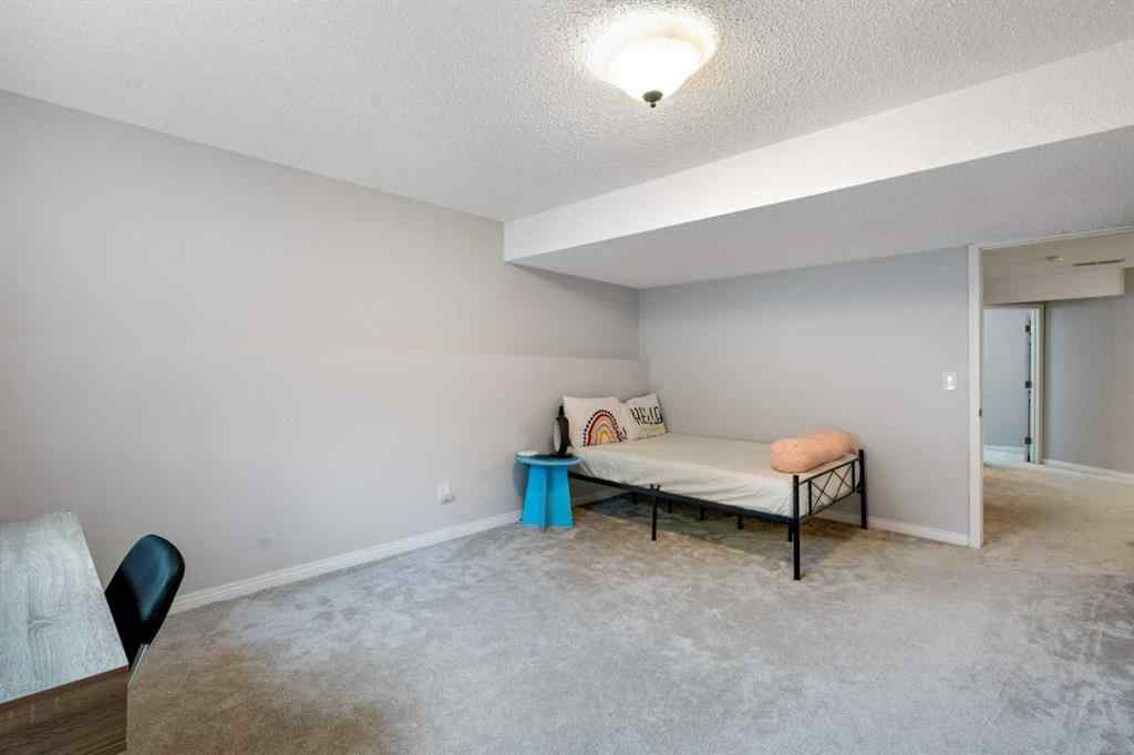 MLS® A2256468 - 358 Hawkstone Drive NW in Hawkwood Calgary, Residential