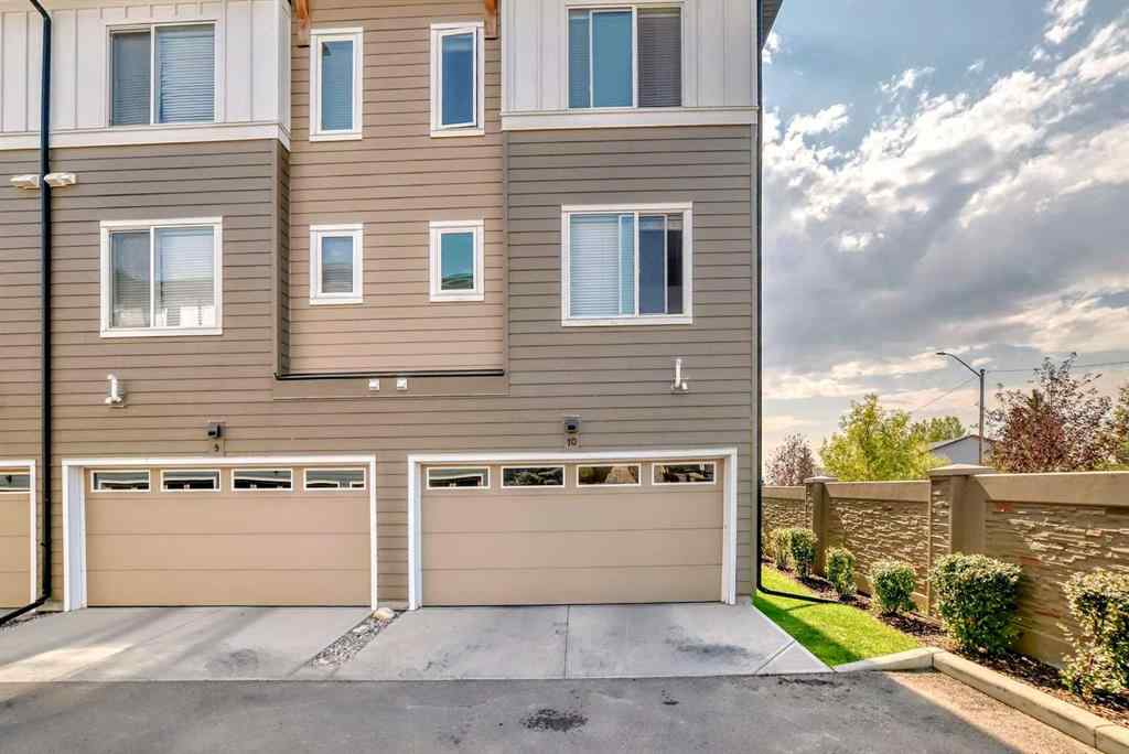 MLS® A2256469 - Unit #10 111 Rainbow Falls Gate  in Rainbow Falls Chestermere, Residential